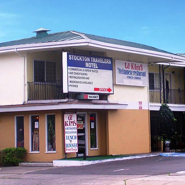 Stockton Travelers Motel Exteriör bild